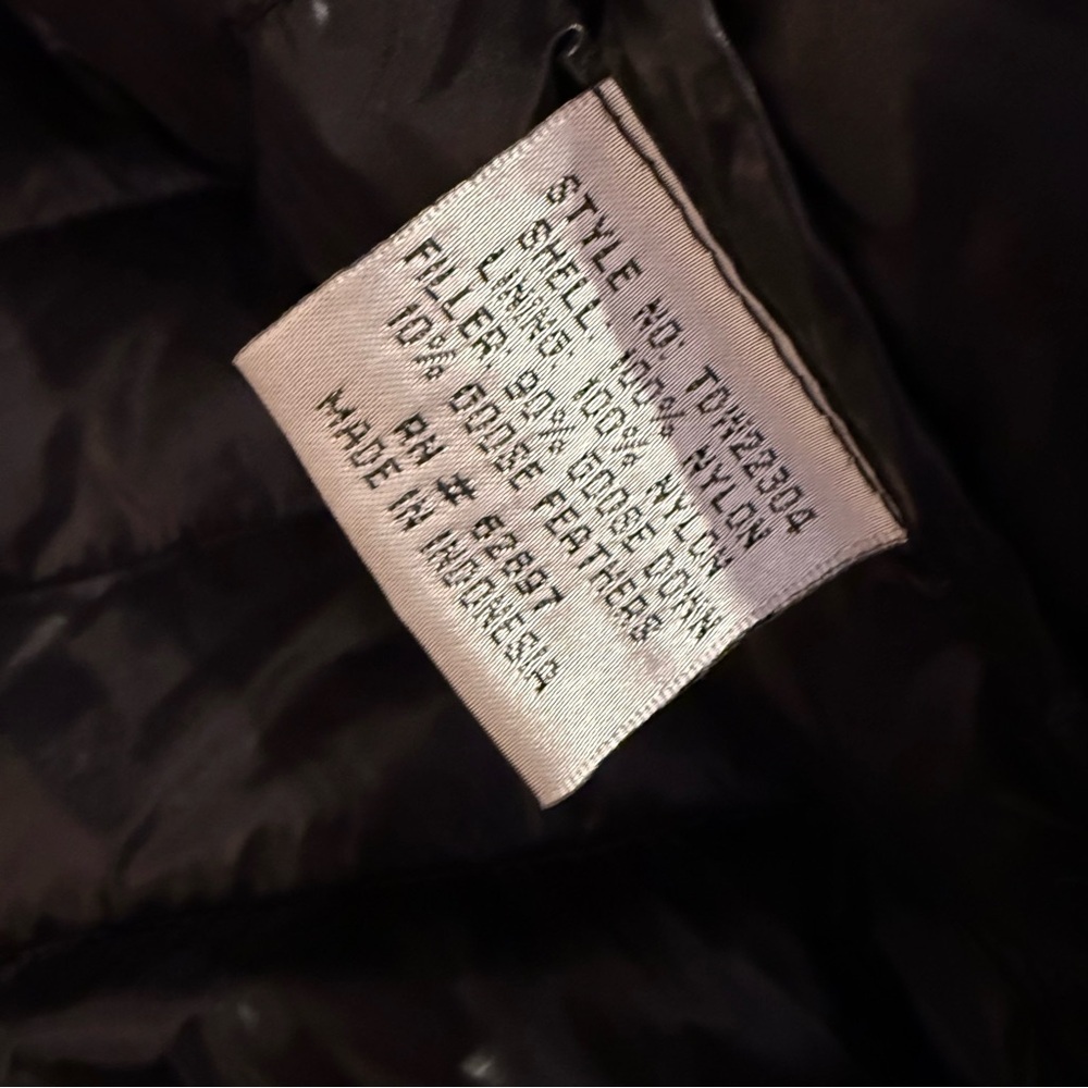 Black Puffer Jacket - Picture 4 of 8